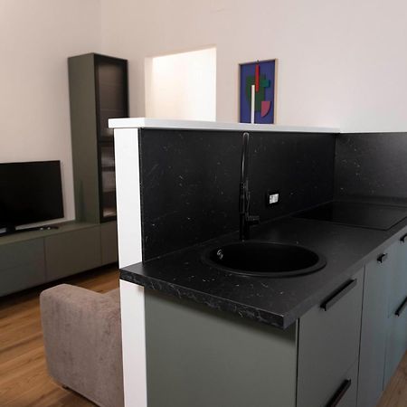 Apartmán "36Metriquadri" A Bari Exteriér fotografie